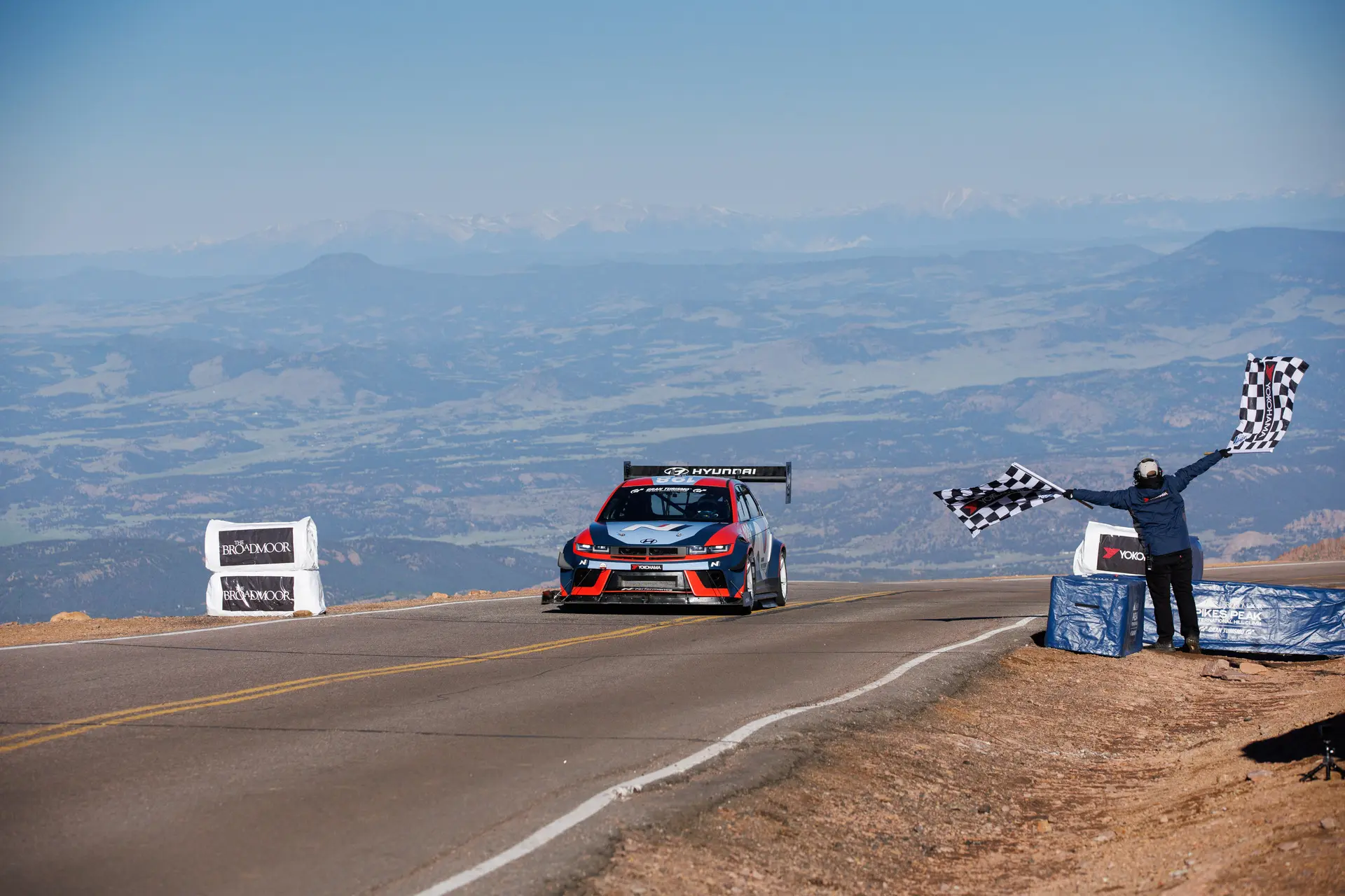 IONIQ 5 Pikes Peak