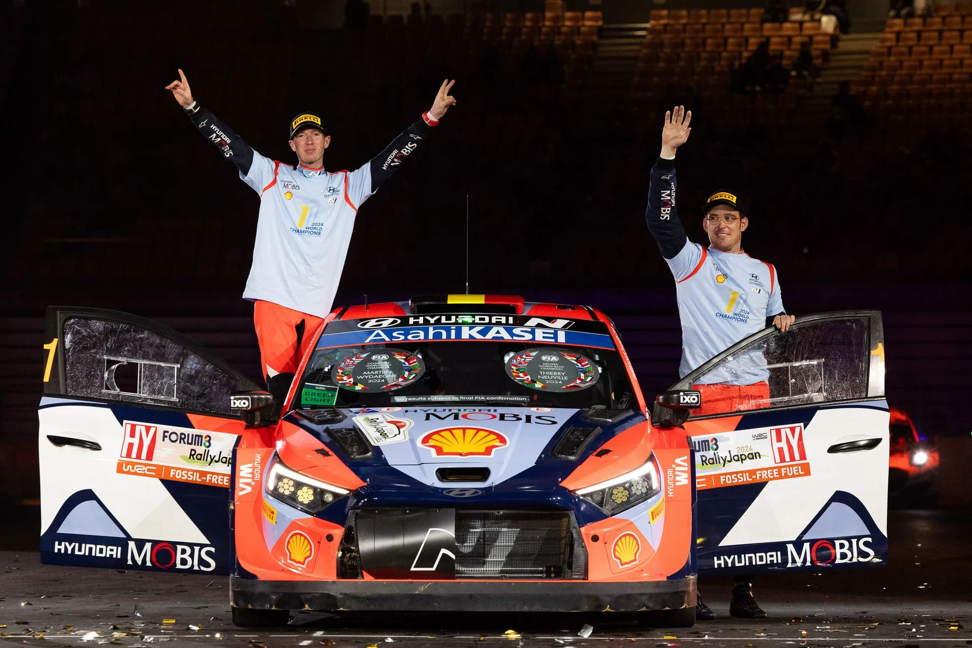 Thierry Neuville e Martijn Wydaeghe, em Hyundai i20 N Rally 1 Hybrid, vencem Campeonato Mundial de Pilotos FIA WRC